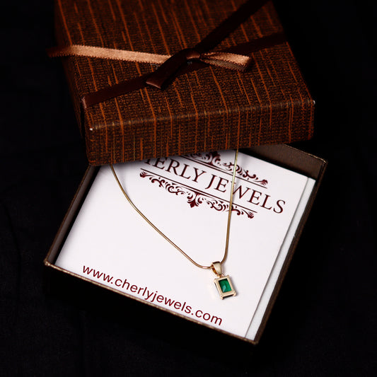 Cherly Anty Tarnish Stainless Steel Rosegold Green Diamond Necklace